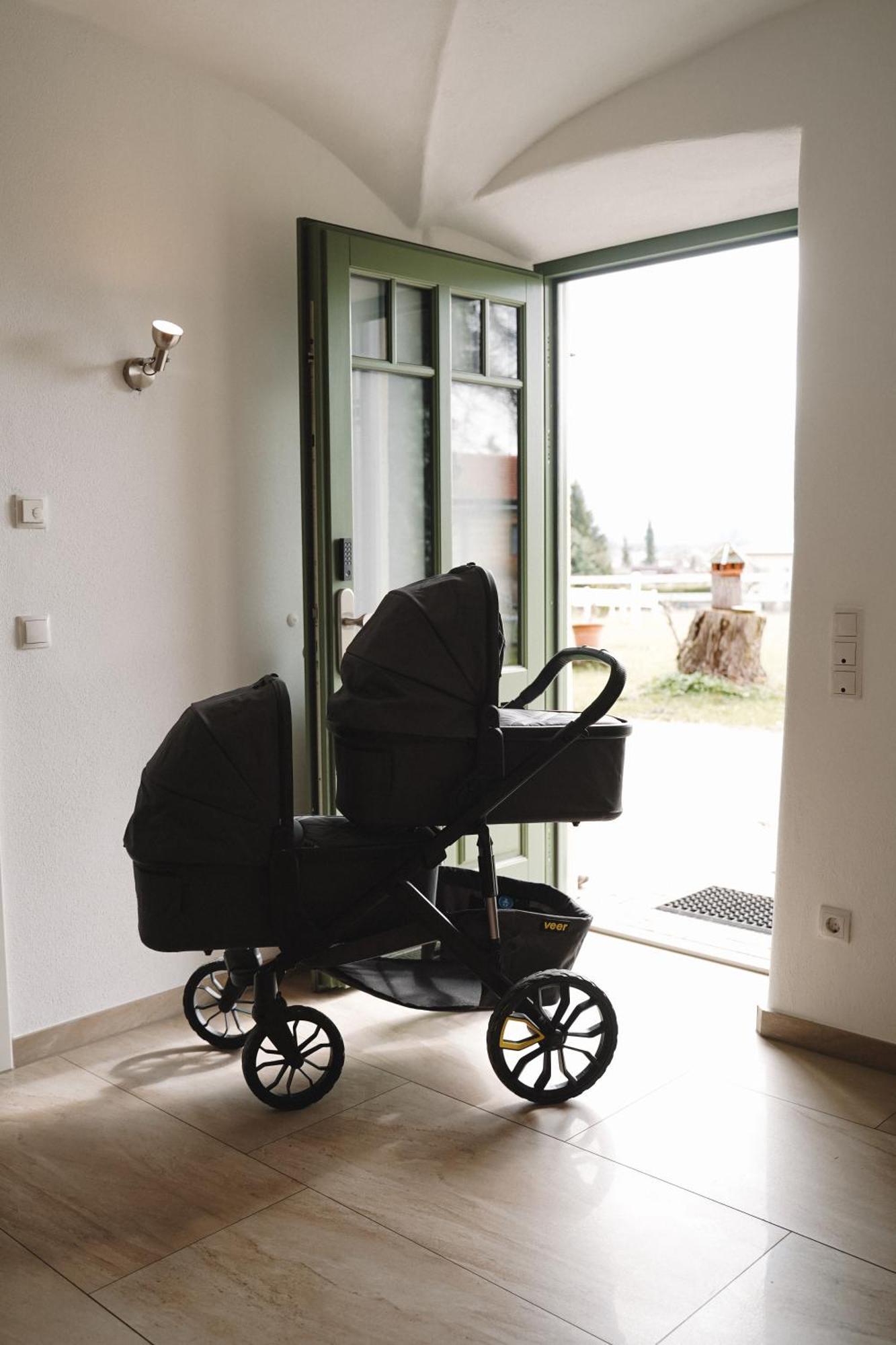 Black Horse Family Apartment - Barrierearm - Pfotenglueck - Familienzeit By Loewenherz Homes Stephanskirchen Dış mekan fotoğraf